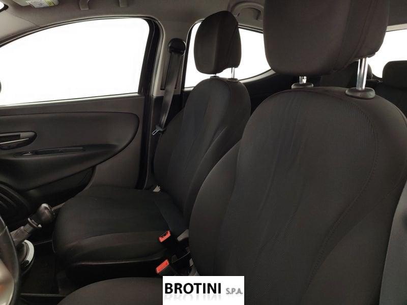 Lancia Ypsilon 1.2 69cv Start& Stop Gold