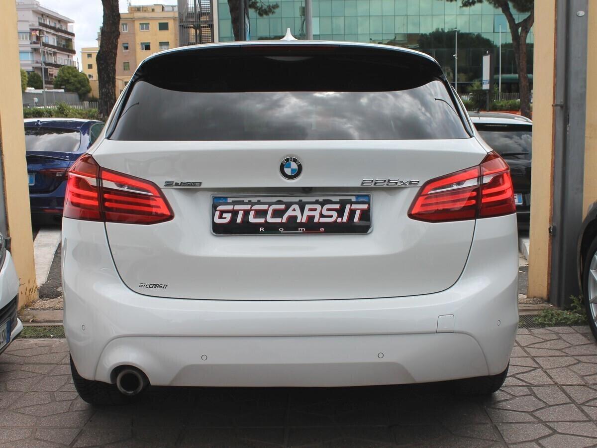 Bmw 2er Active Tourer 225xe Active Tourer iPerformance Business aut.