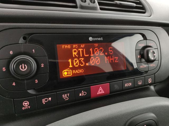 FIAT Panda 1.2 69cv Lounge con Clima Automatico