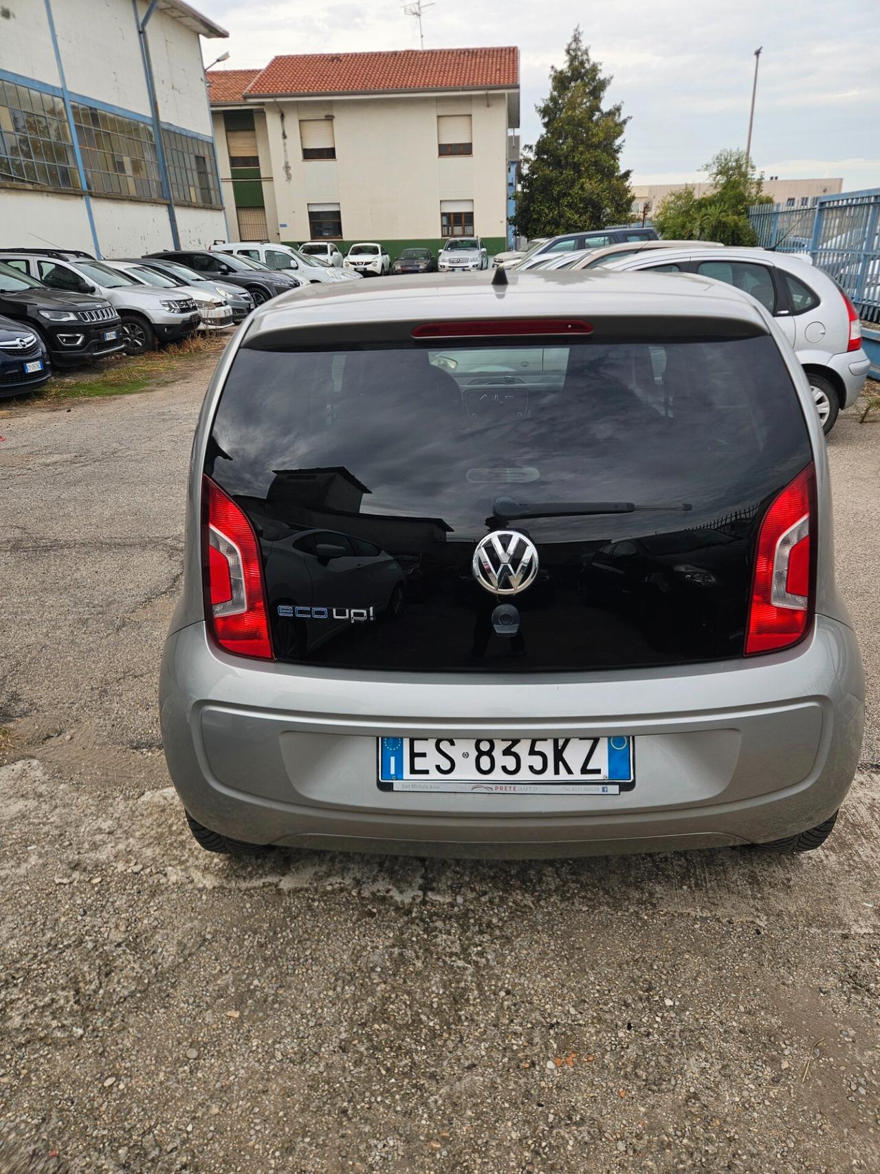 Volkswagen up! Eco move up