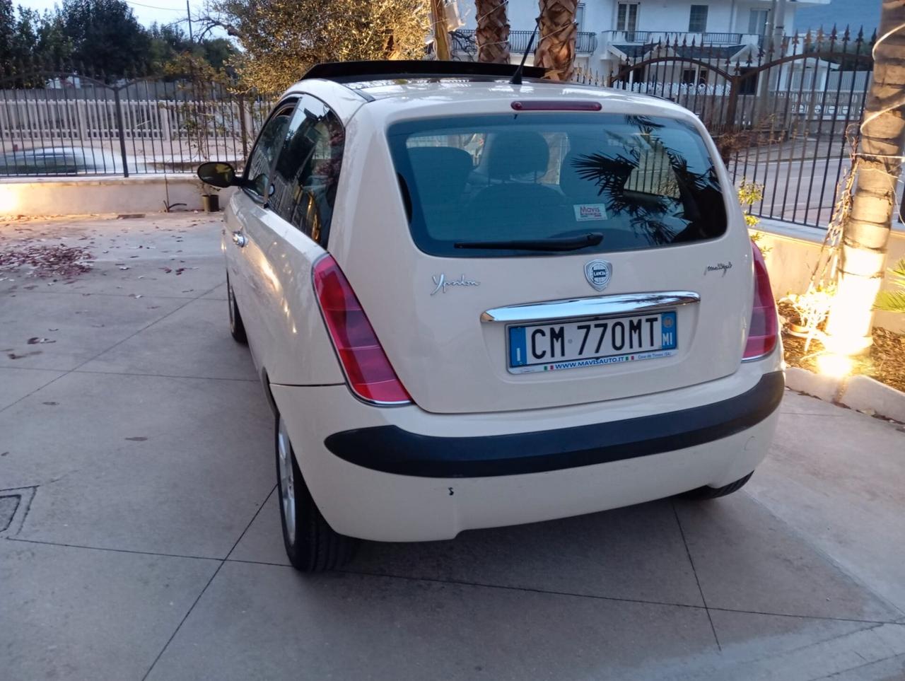 Lancia Ypsilon 1.3 Multijet 16V