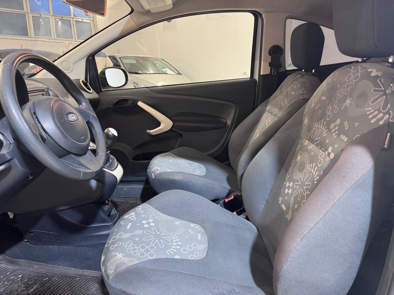 Ford Ka 1.2 8V 69CV Titanium