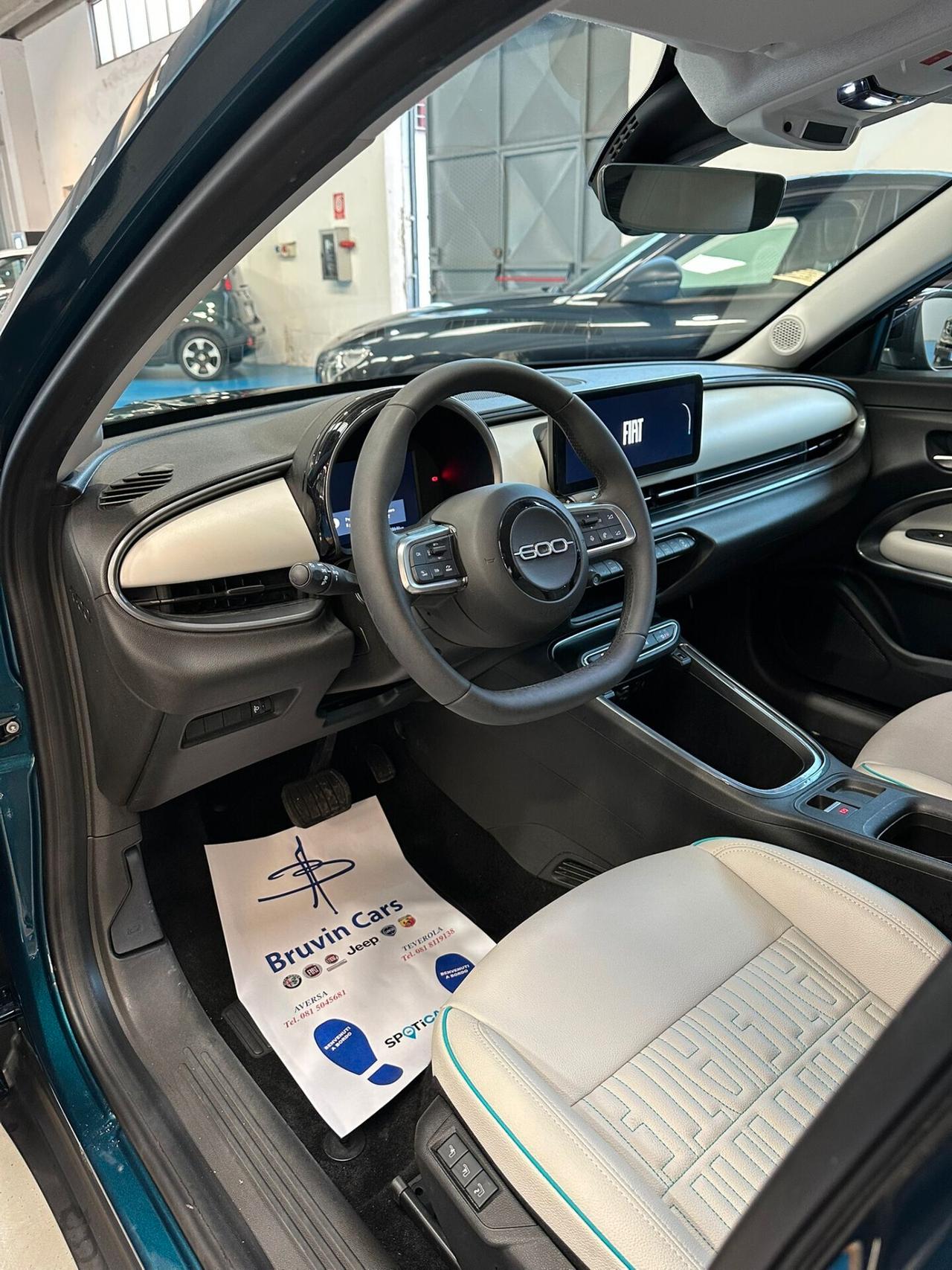 Fiat 600 Hybrid 100 CV DCT MHEV La Prima