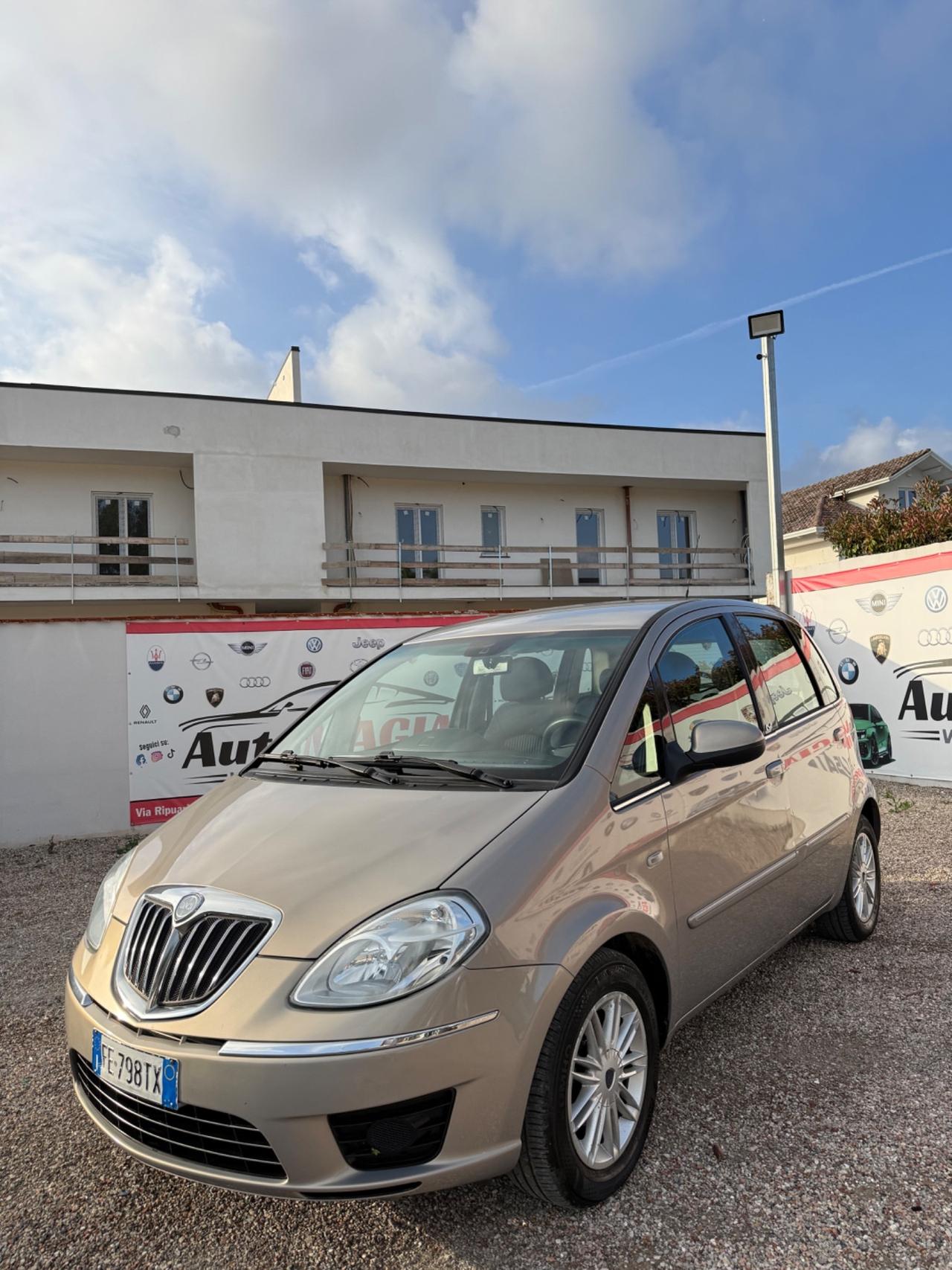 Lancia MUSA 1.4 16V EURO 5 Oro Plus