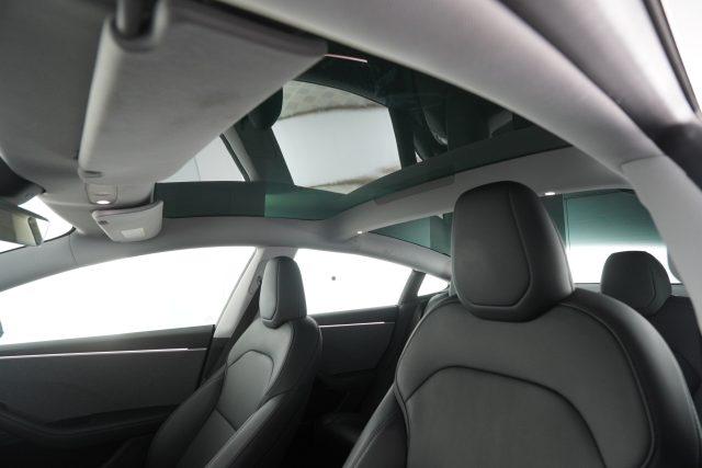 TESLA Model 3 Model 3 NV35 RWD Premium