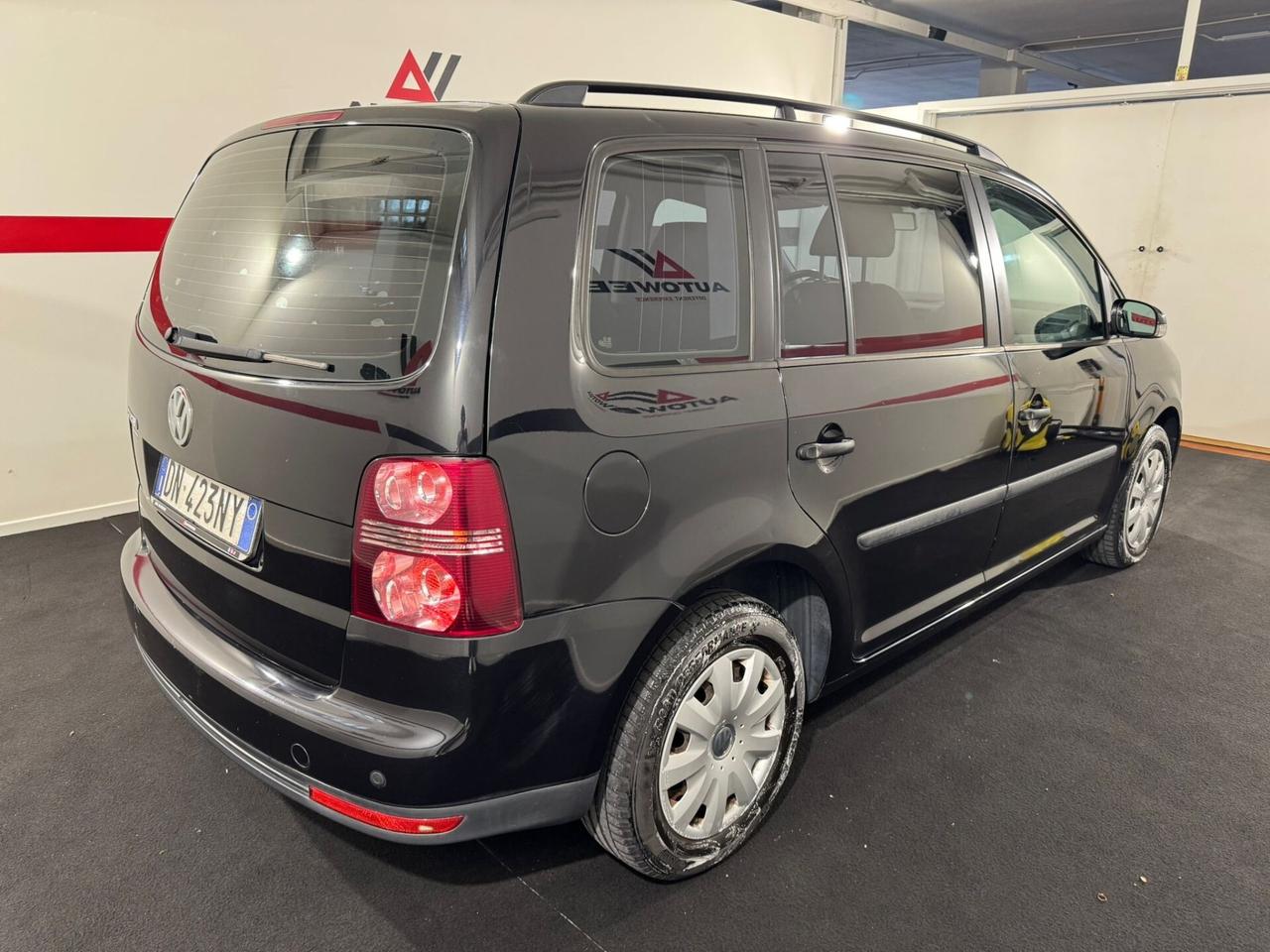 Volkswagen Touran 1.6 Trendline