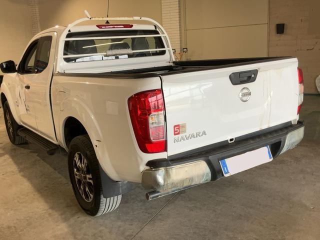 NISSAN Navara 2.3 dCi 4WD King Cab Acenta