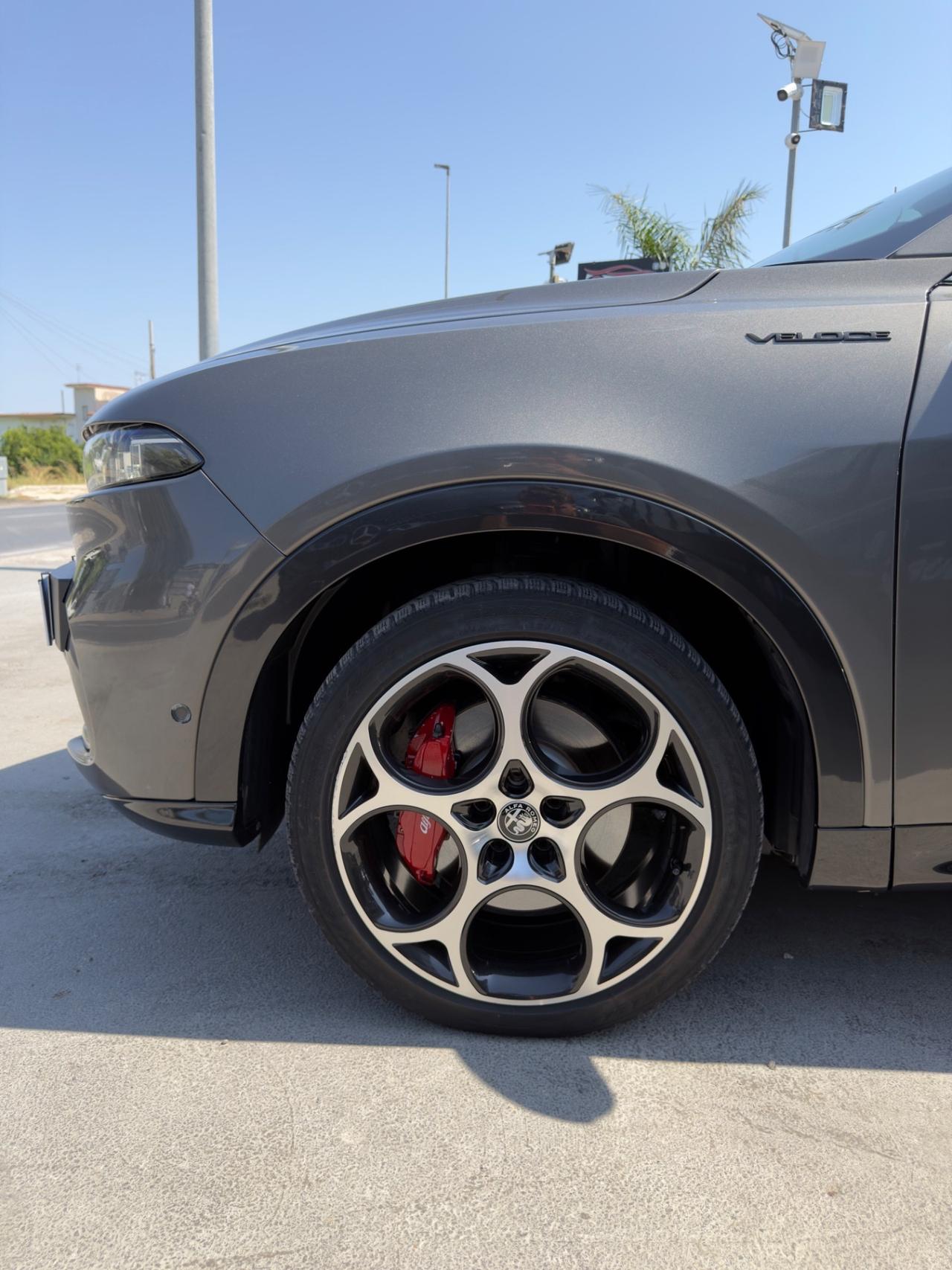 Alfa Romeo Tonale 1.3 280 CV PHEV AT6 Q4 Veloce