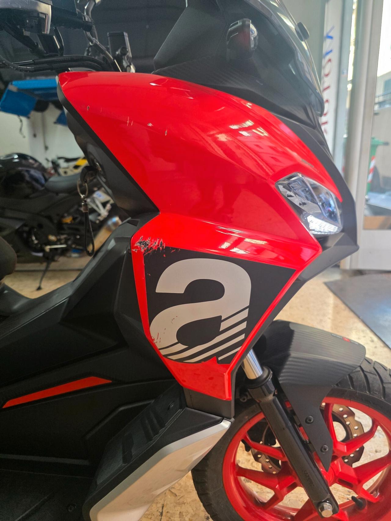 Aprilia SR GT 125 - 2023 solo 9600km