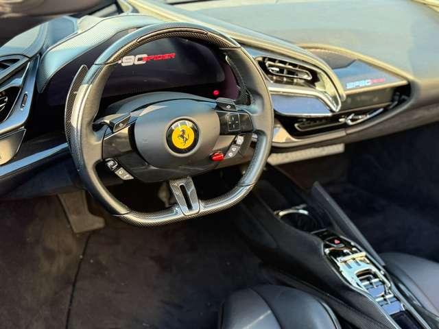 Ferrari SF90 Spider 4.0 ASSETTO FIORANO