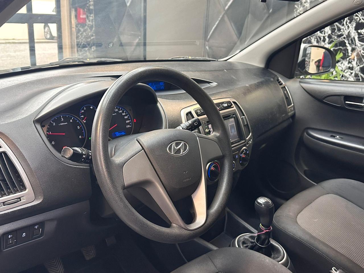 Hyundai i20 1.1 CRDi 3p. Sound Edition