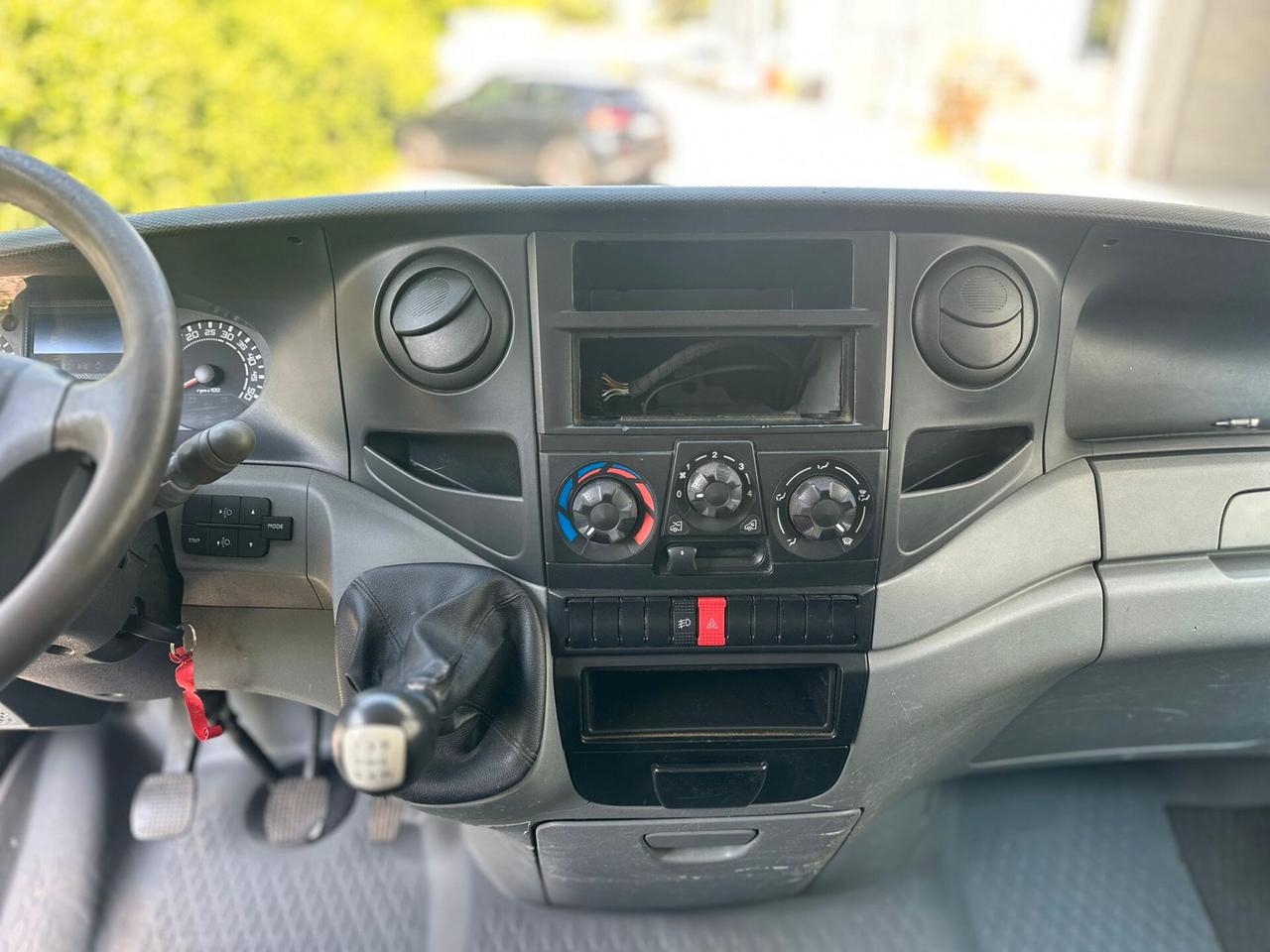 Iveco DAILY 2.3 Diesel 35S
