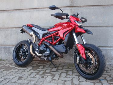 Ducati Hyperstrada 821 del 2014 Compreso trapasso-tagliando-garanzia
