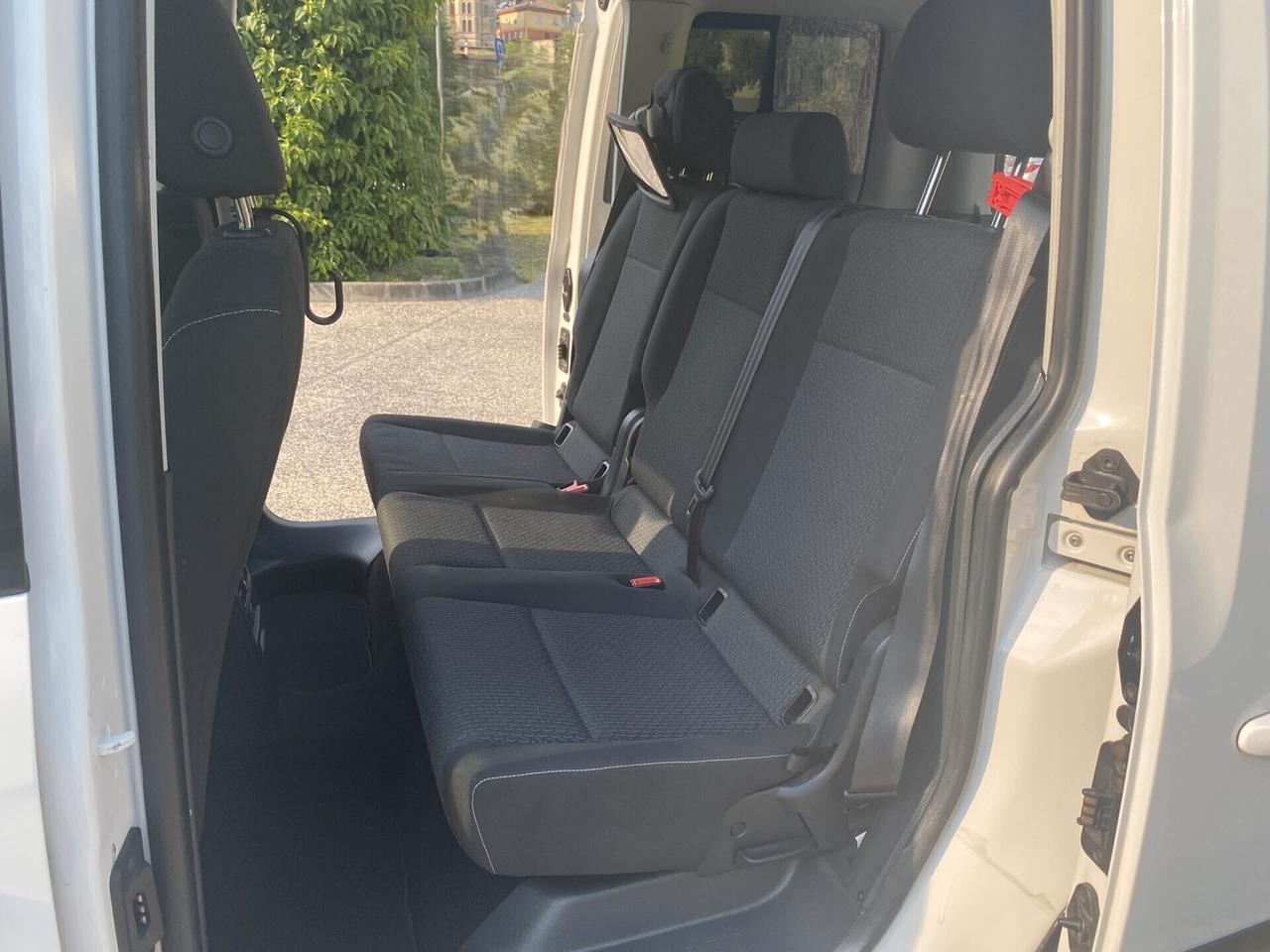 Volkswagen Caddy 2.0 TDI 122cv 4MOTION N1 5 posti