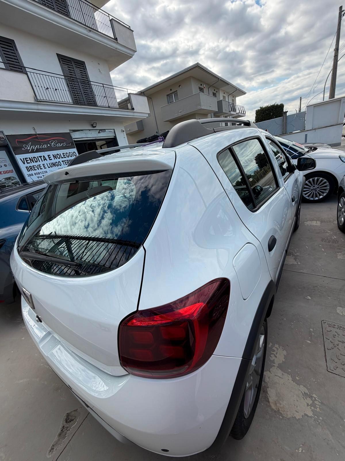 Dacia Sandero Stepway 1.0 TCe 100CV ECO-G 15th Anniversary