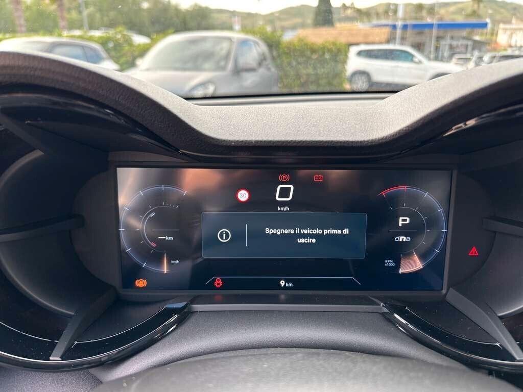 Alfa Romeo Junior 1.2 136 CV Hybrid eDCT6 Speciale KM 0 IVA ESPOSTA Tua a soli 269 Euro al mese