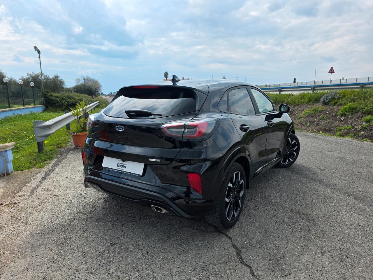 Ford Puma 1.0 EcoBoost Hybrid 125 CV S&S ST-Line