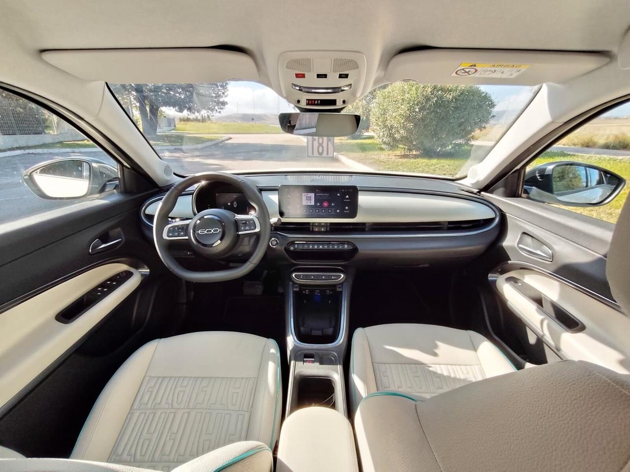Fiat 600 Hybrid 110 CV DCT MHEV La Prima
