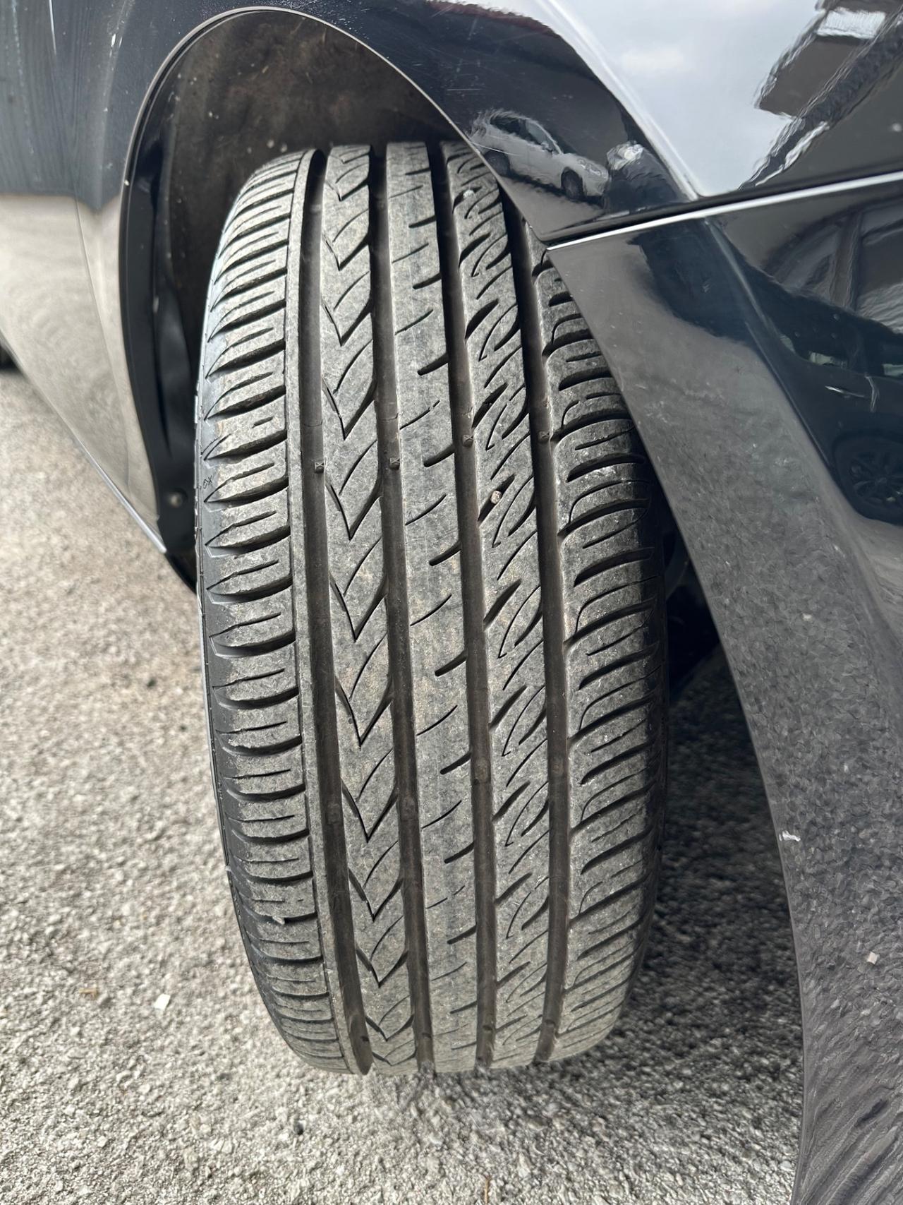 Volvo V40 D2 ‘eco’ Momentum 2.0 diesel 120cv