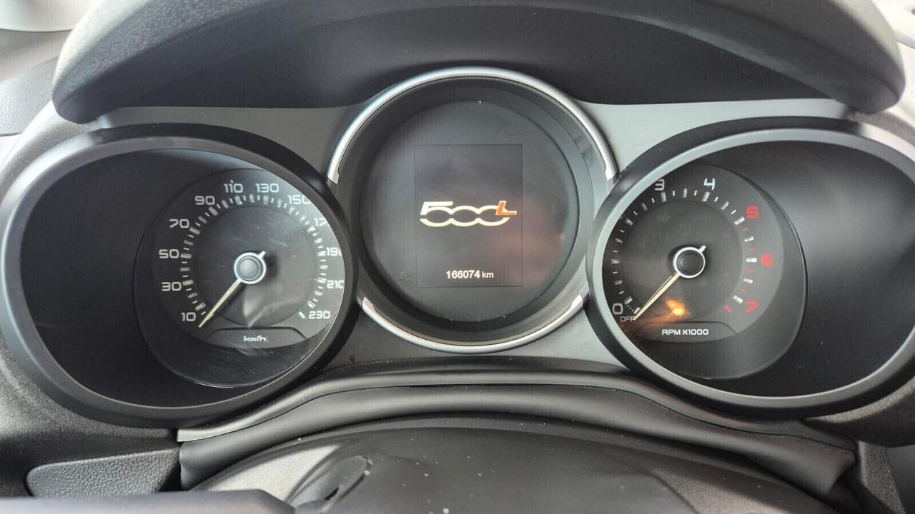 Fiat 500L 1.3 Mtj 95CV Cross-2022-FULL OPTIONALS