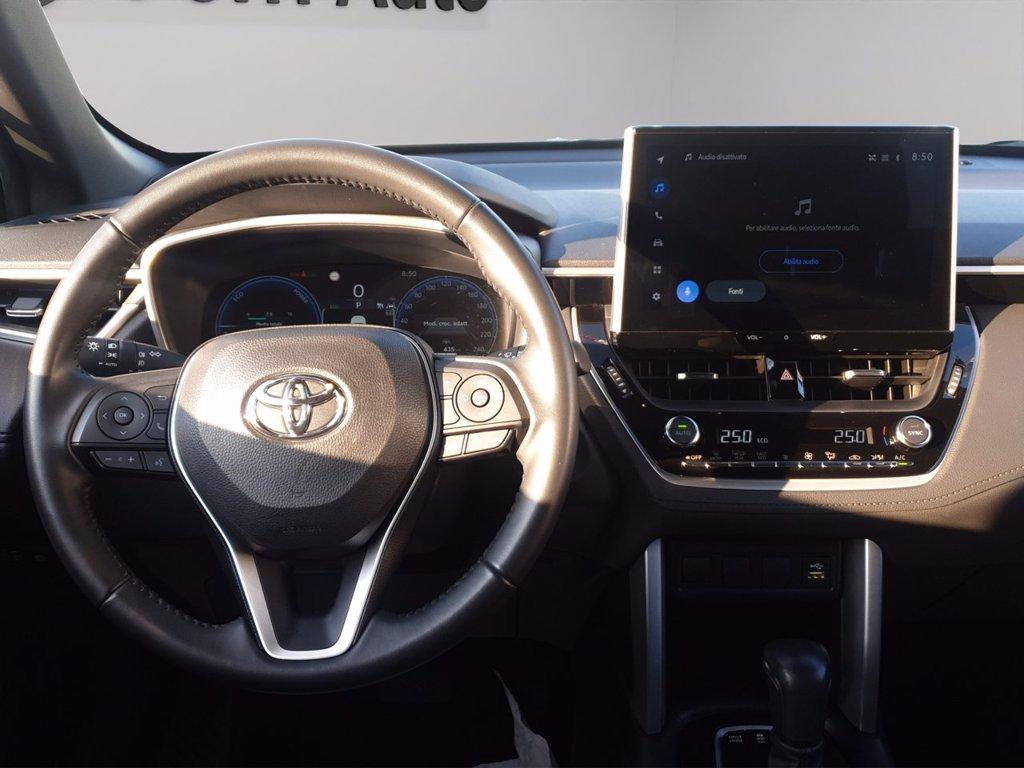 TOYOTA Corolla cross 2.0h trend fwd 197cv e-cvt del 2024