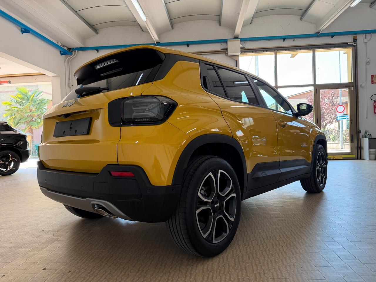 Jeep Avenger 1.2 Turbo 100 CV Summit 2025 Neopatentati Km 18000