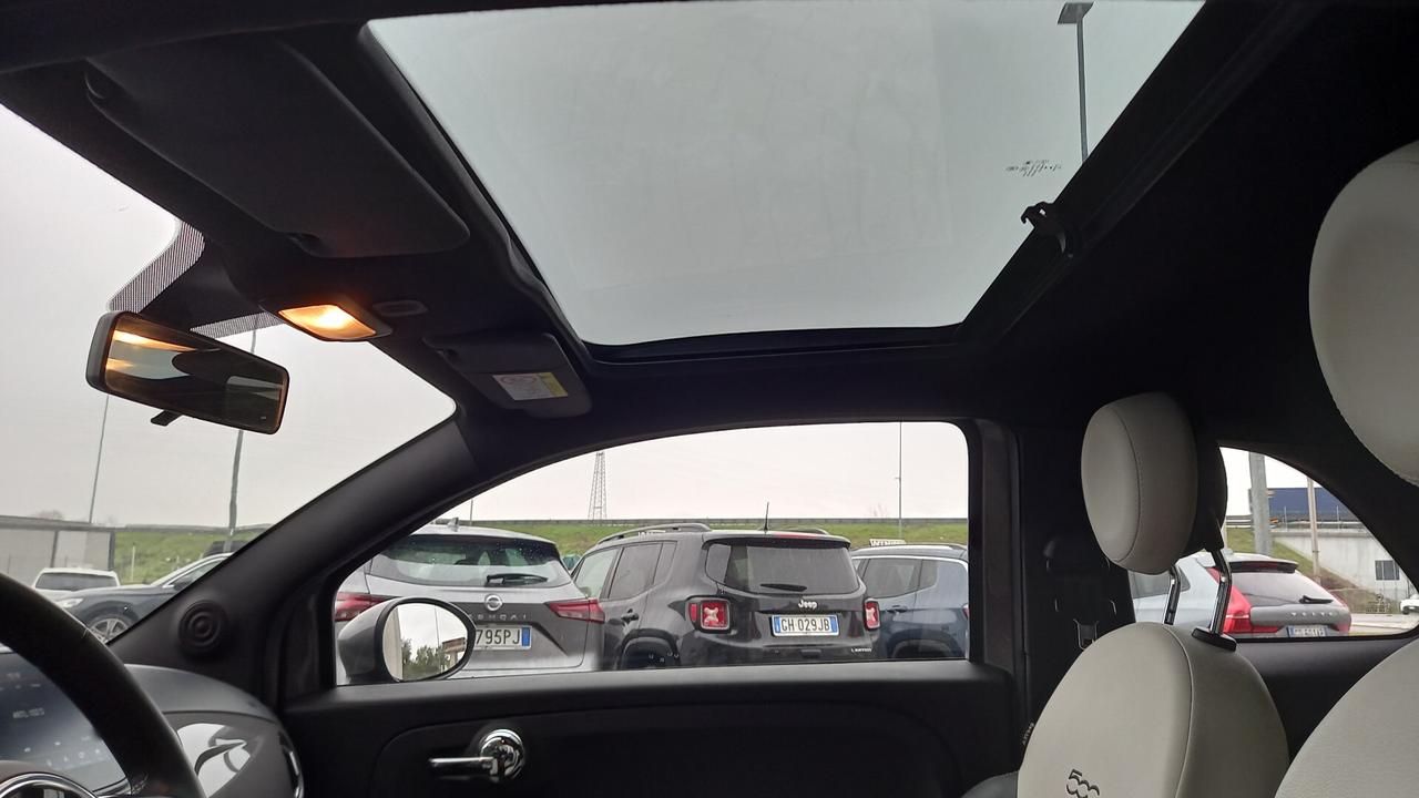 Fiat 500 1.0 Hybrid Dolcevita