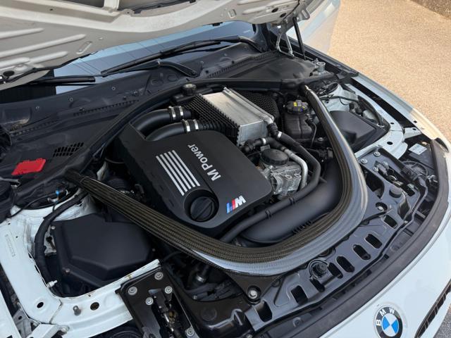 BMW M4 MANUALE CARBONIO INTROVABILE