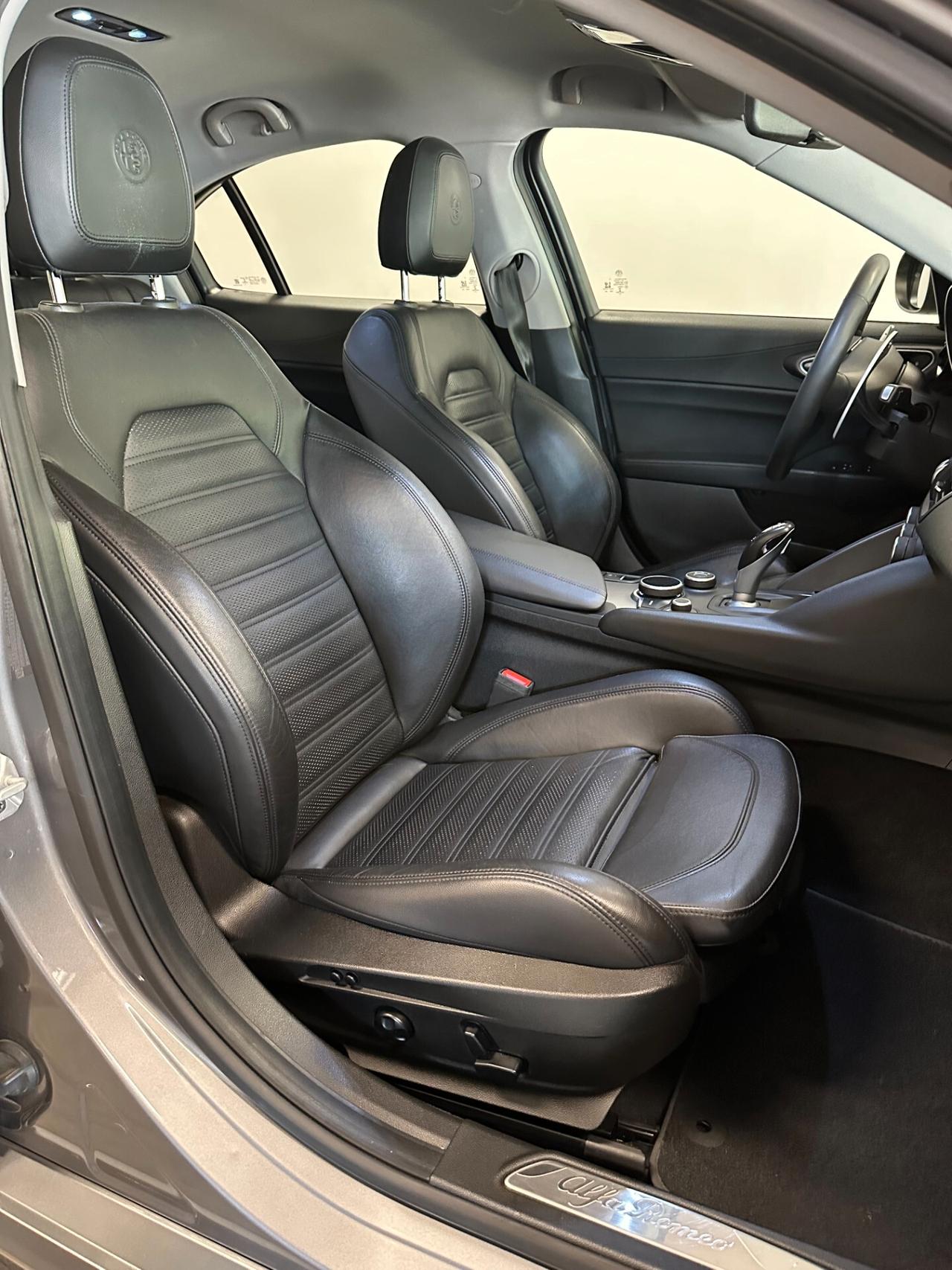 Alfa Romeo Giulia 2.2 t Veloce Q4 210cv Awd Autom
