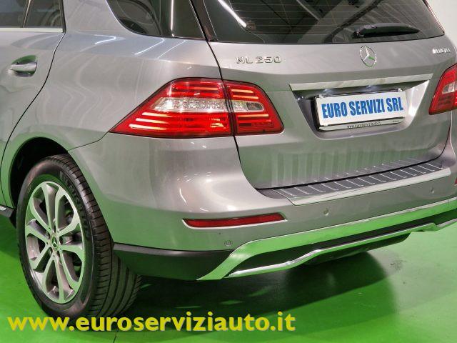 MERCEDES-BENZ ML 250 BlueTEC 4Matic Sport