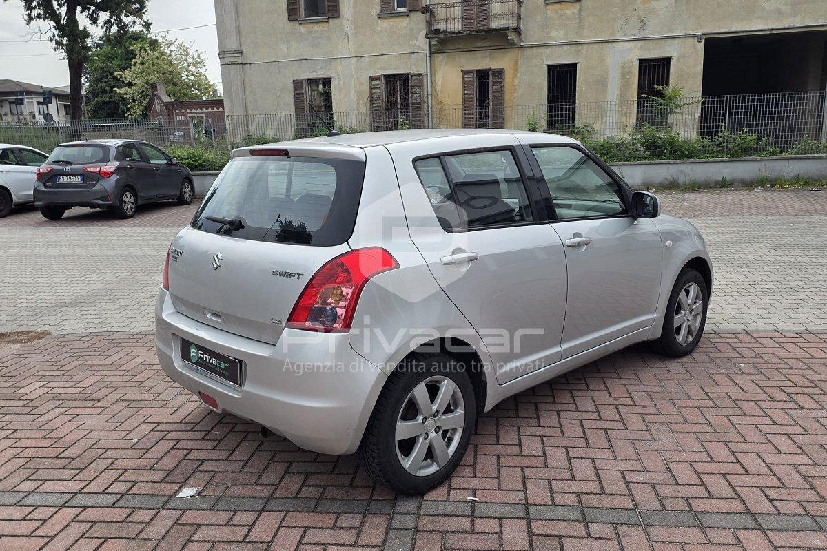 SUZUKI Swift 1.3 4x4 5p. GL