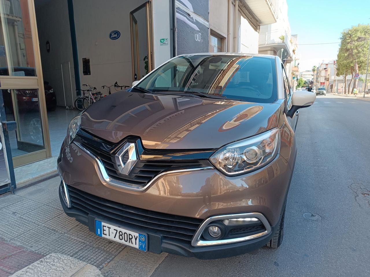 Renault Captur 1.5 dCi 8V 90 CV ENERGY R-LINK FULL NAVI CAMERA