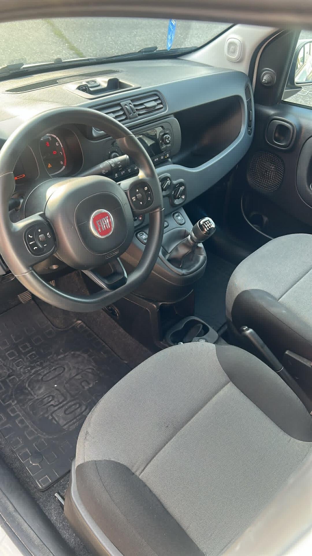 Fiat Panda 1.0 S&S Hybrid Van 2 posti