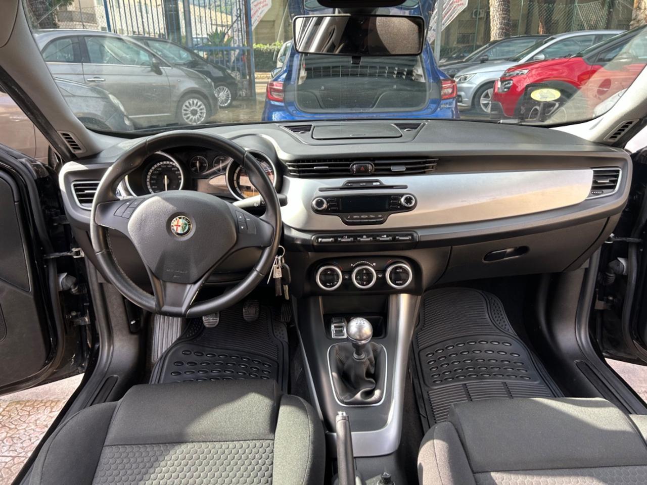Alfa Romeo Giulietta 1.6 JTDm-2 105 CV Distinctive