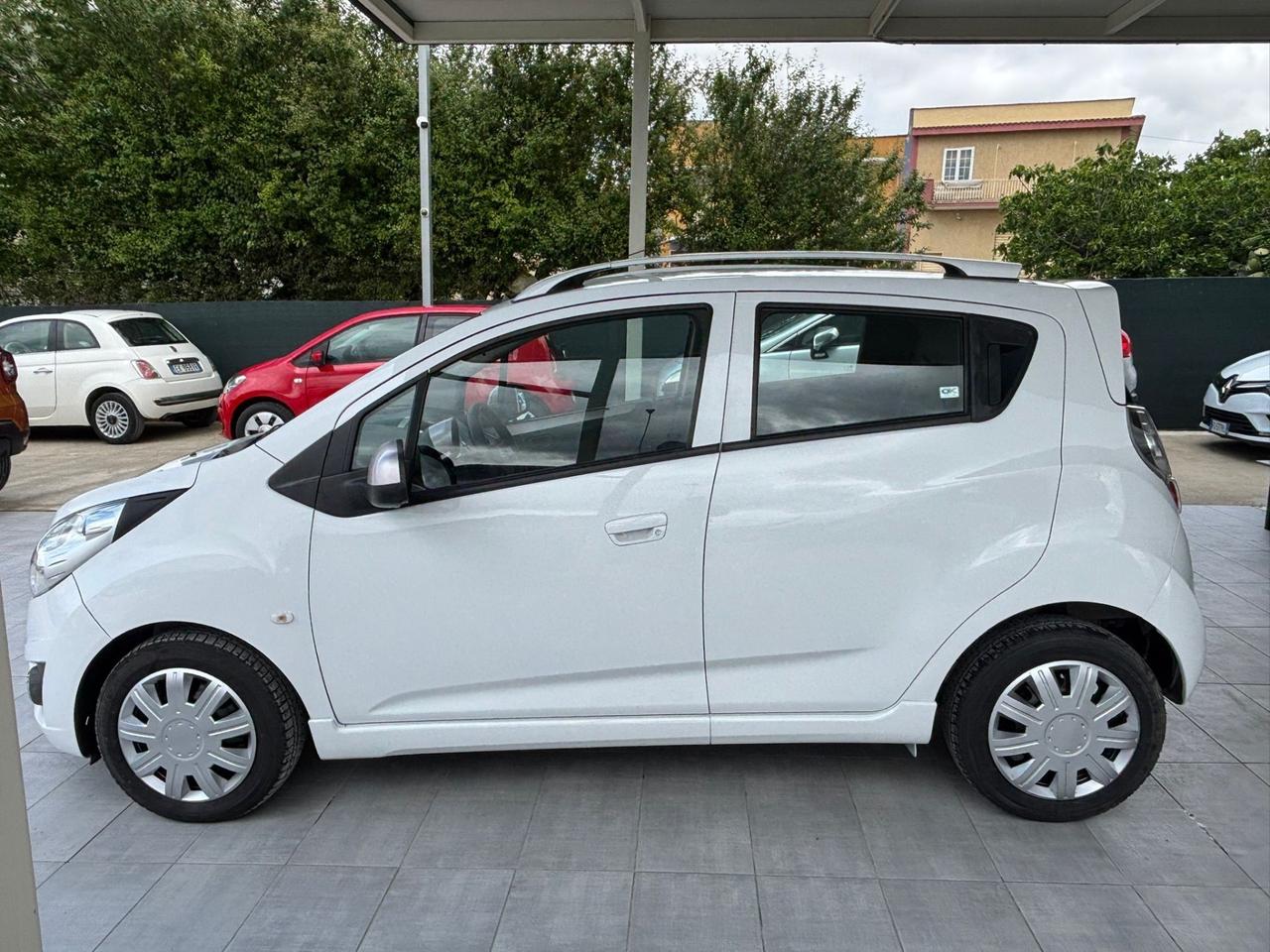 Chevrolet Spark 1.0 GPL Eco Logic Pink Lady Special Edition