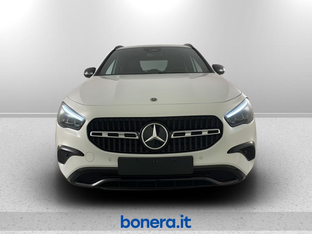 Mercedes GLA 200 200 D Progressive Advanced Plus 8G-DCT
