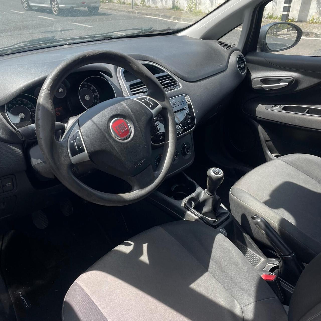 2015 Fiat Punto 1.3 MJT II 75 CV 5 porte Street