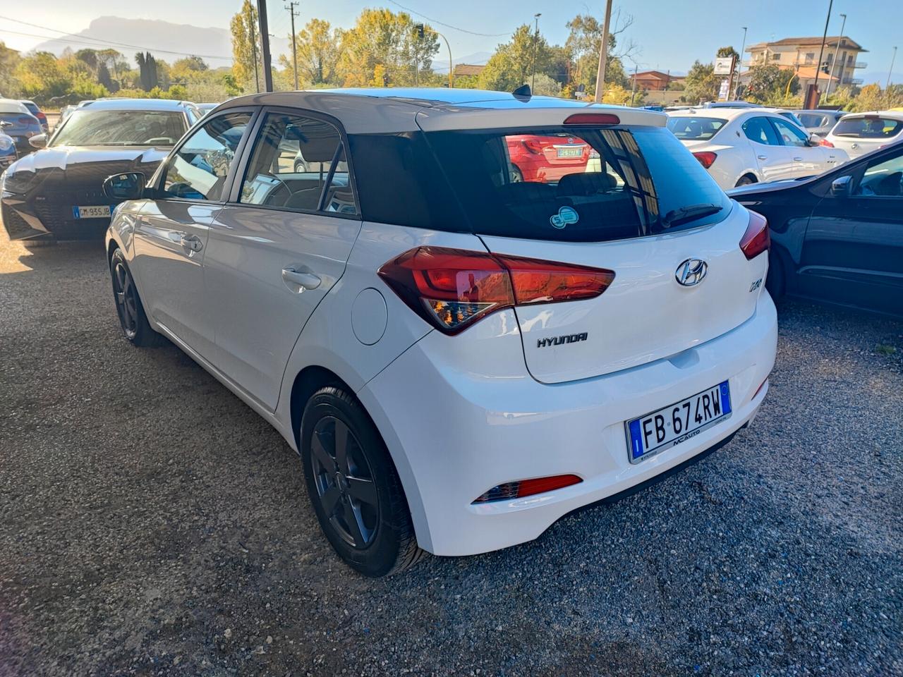 Hyundai i20 1.1 CRDi 12V 5 porte Comfort