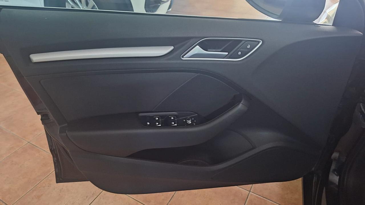 Audi A3 SPB 2.0 TDI S tronic Sport