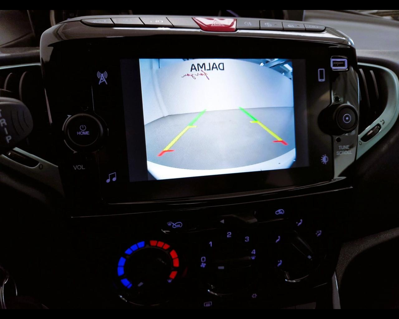 LANCIA Ypsilon III 2021 - Ypsilon 1.0 firefly hybrid Platino s&s 70cv