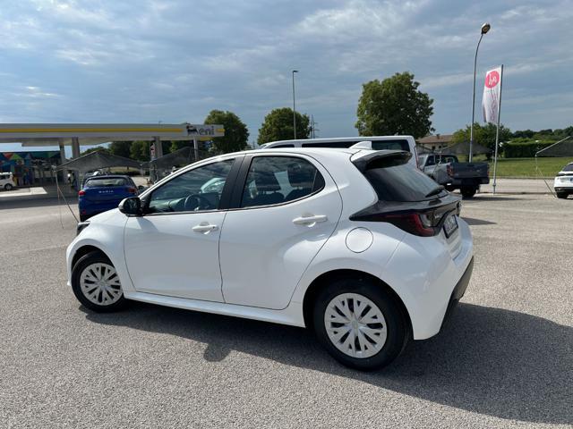 TOYOTA Yaris 1.0 5 porte