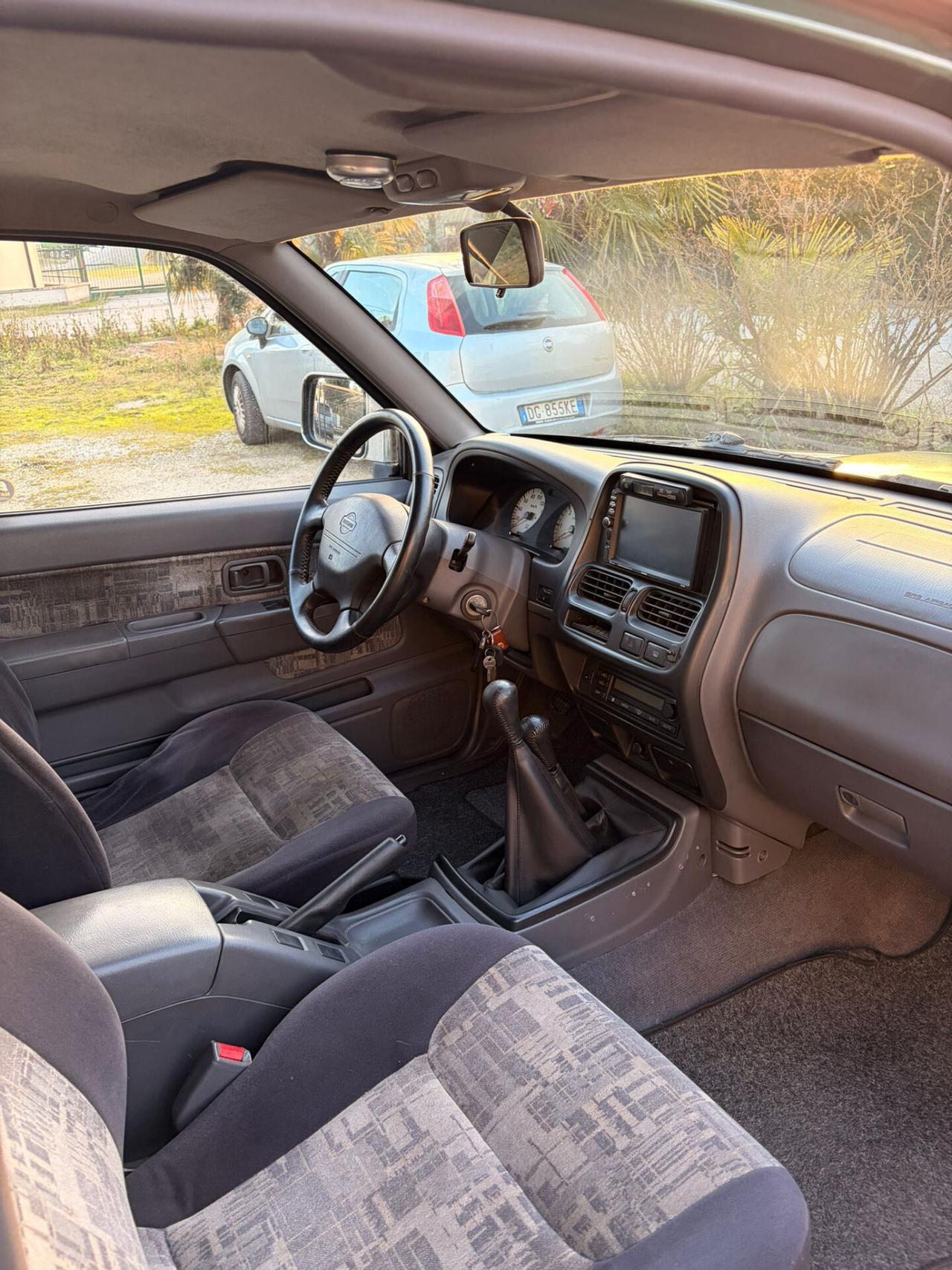 Nissan NAVARA 2.5 AUTOCARRO 5 POSTI-1999