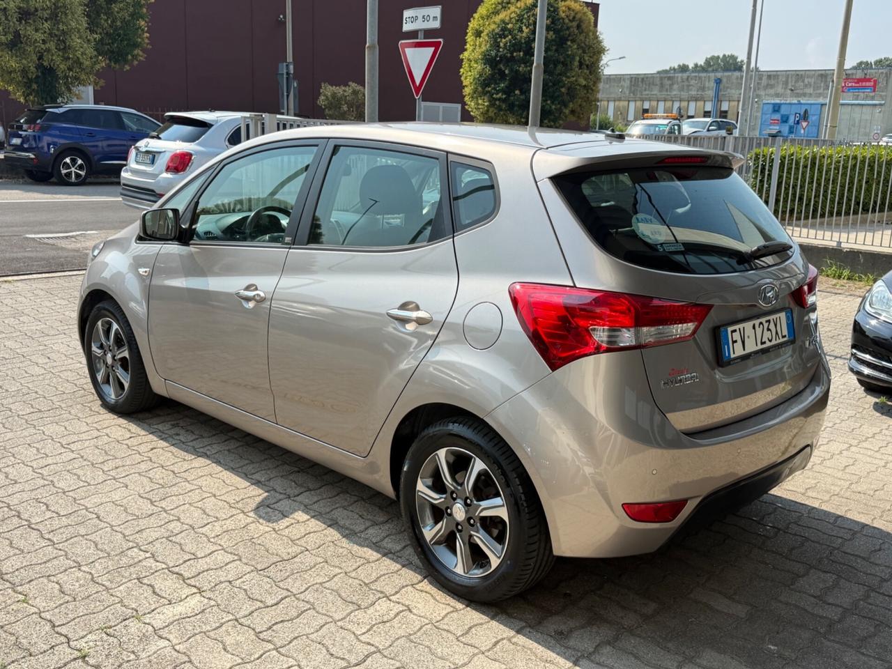 Hyundai iX20 1.6 MPI APP MODE