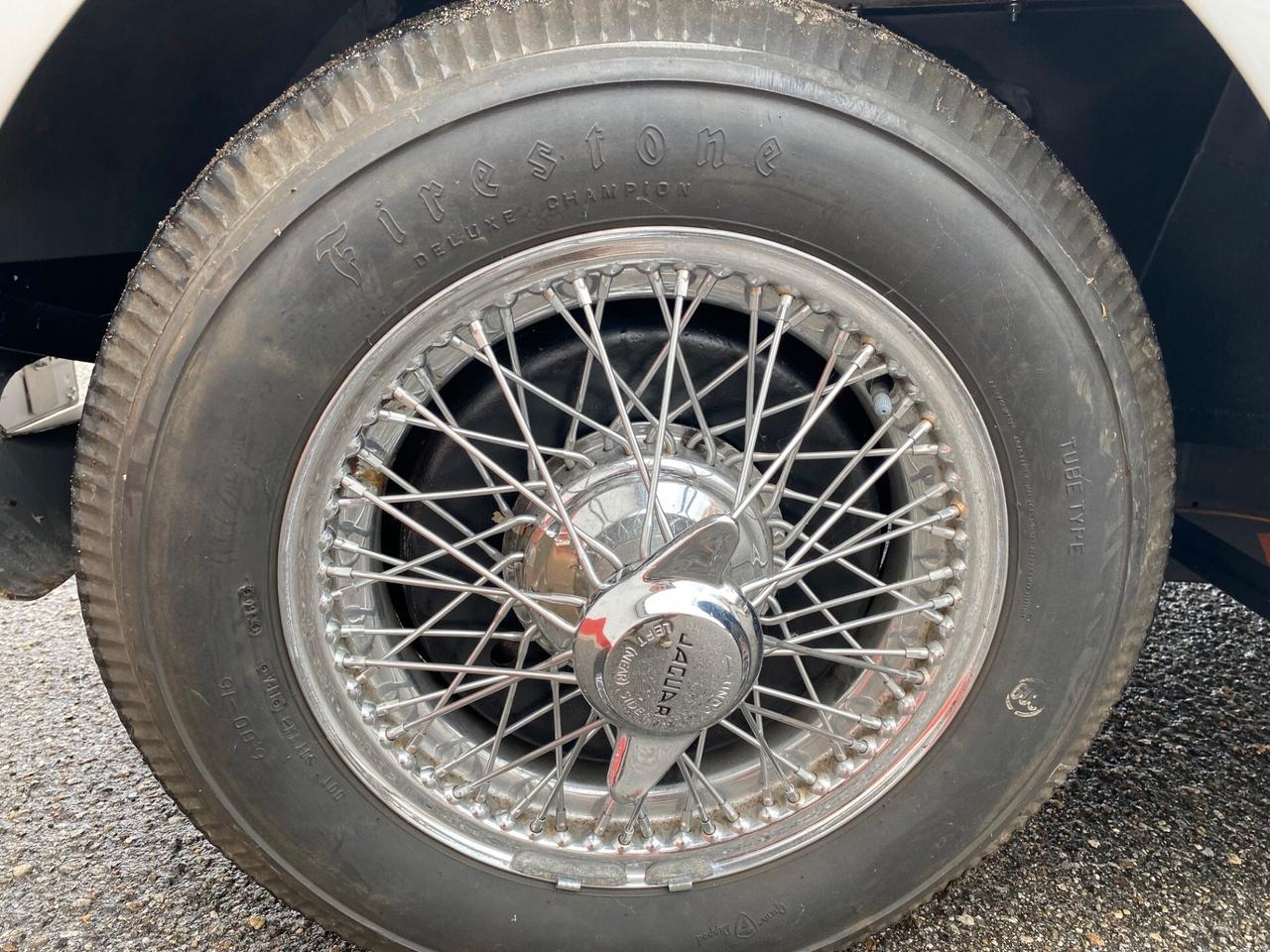 Jaguar XK 120
