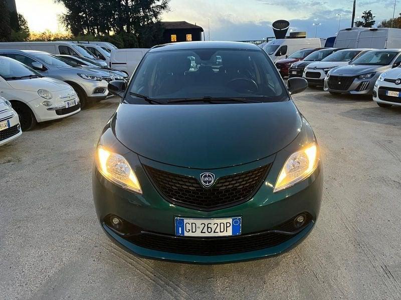Lancia Ypsilon Ypsilon 1.0 FireFly 5 porte S&S Hybrid Ecochic Gold