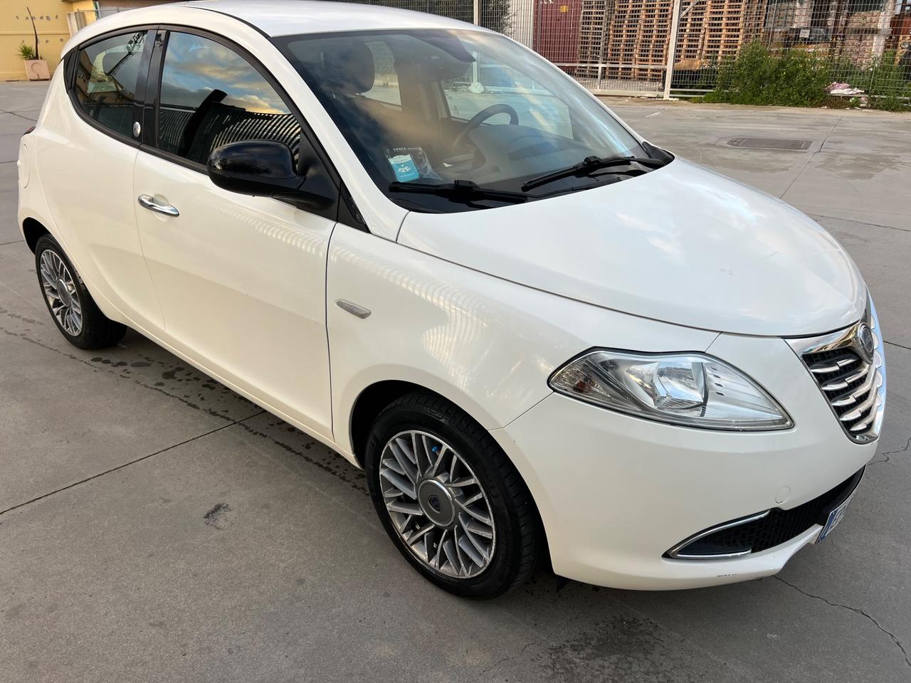 Lancia Ypsilon 1.2 69 GPL Ecochic “59Mila Km” 2013