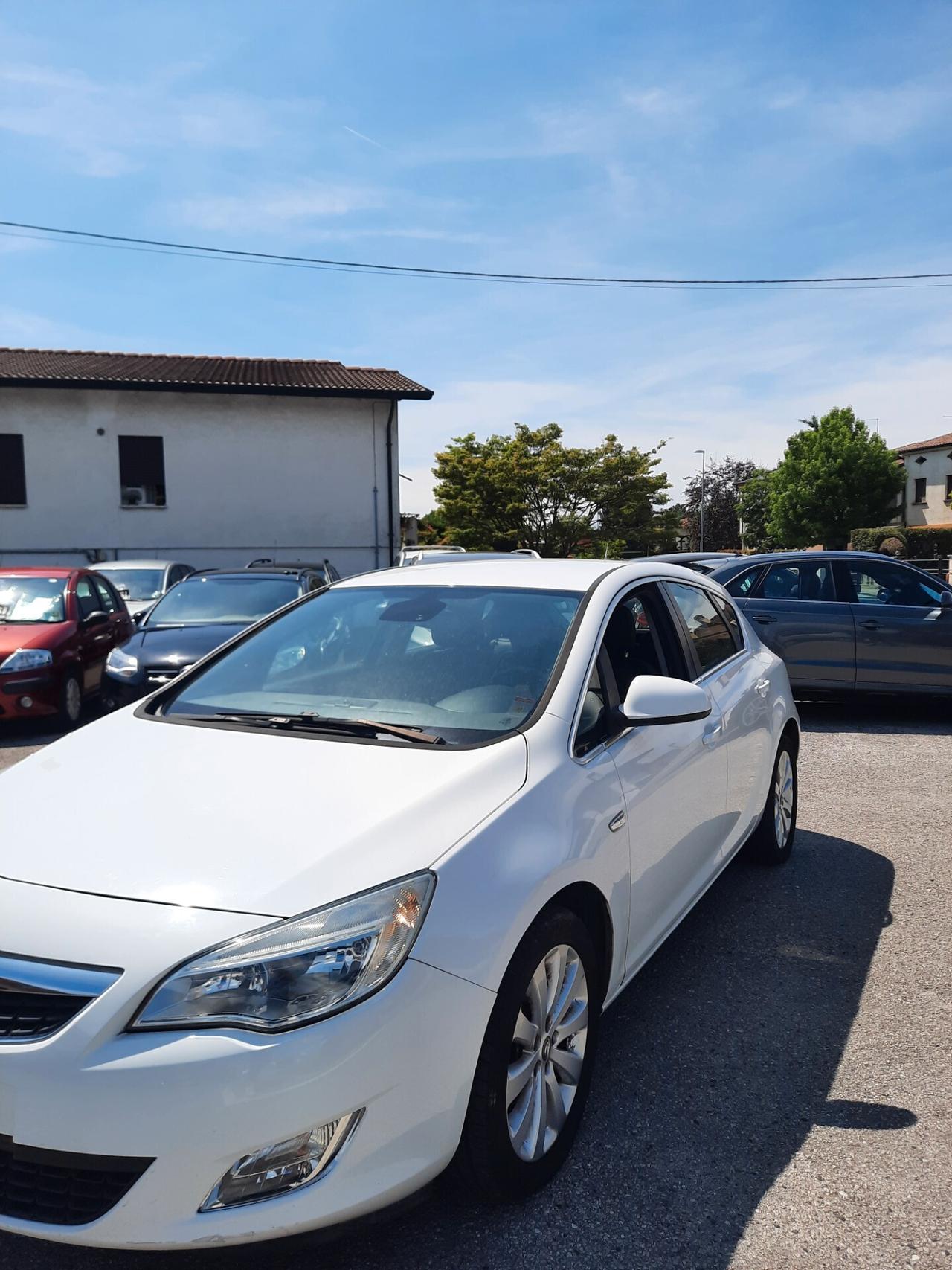 Opel Astra 1.6 16V VVT 5 porte UNI.PROPRIETARIO