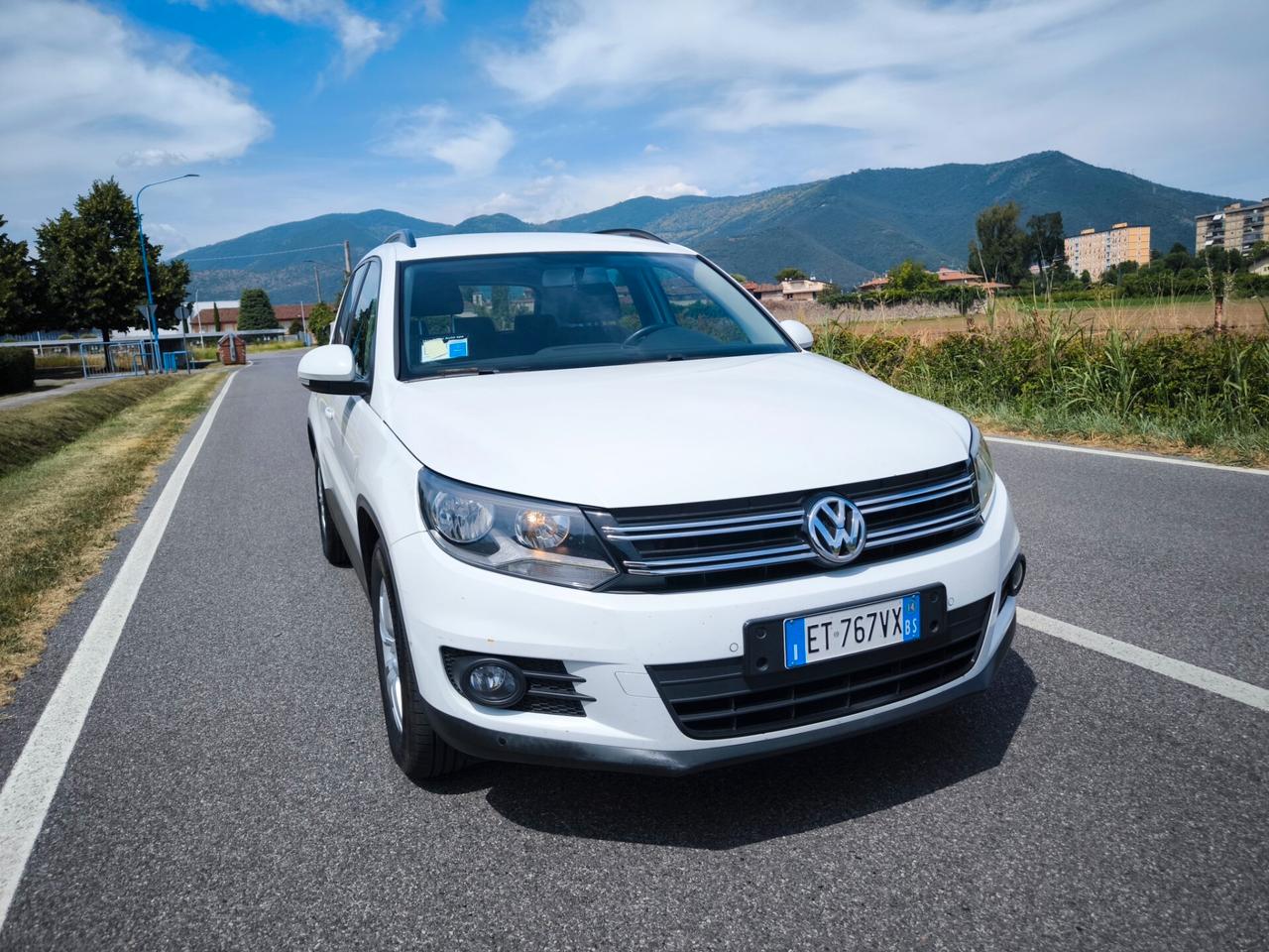 VOLKSWAGEN TIGUAN 1,4 TSI BENZINA 122 CV-OK NEOPATENTATI-GANCIO TRAINO