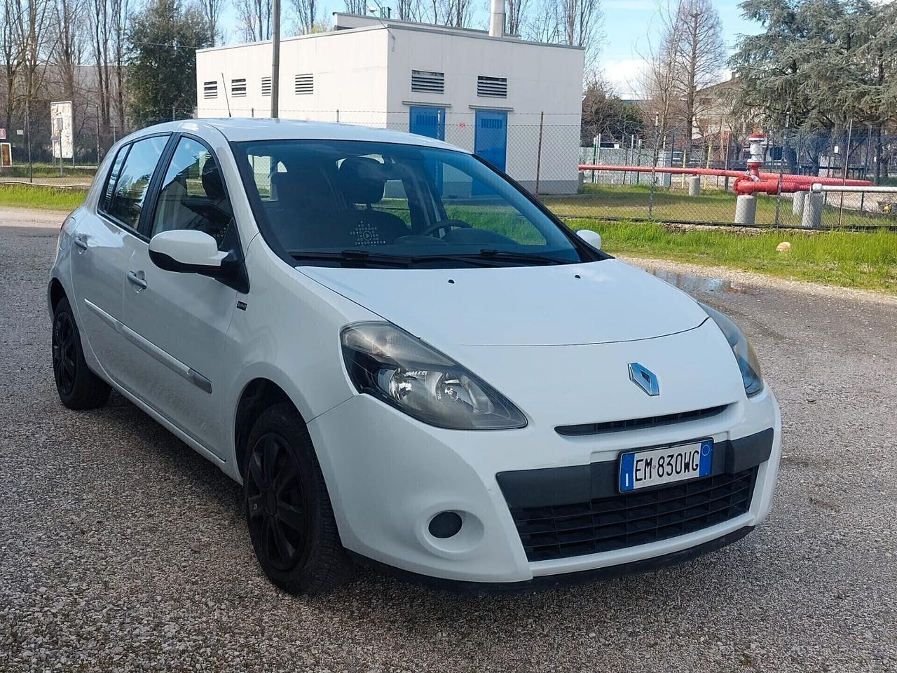 Renault Clio 1.2 16V 5 porte GPL Dynamique