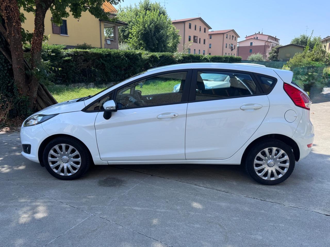 Ford Fiesta 1.4 5p. Bz.- GPL Titanium